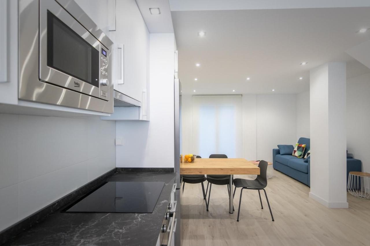 Apartamentos Soria Suites Екстериор снимка