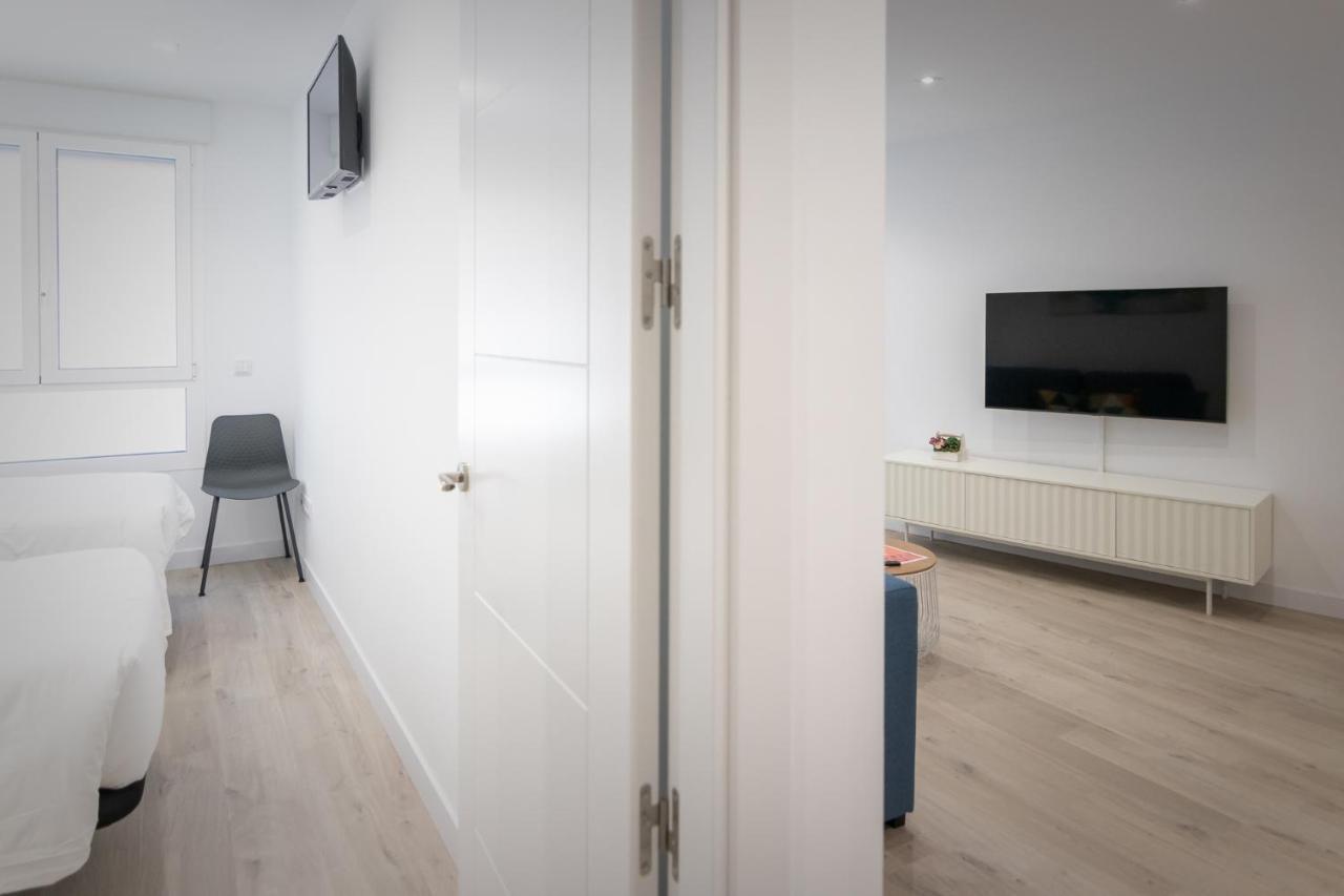 Apartamentos Soria Suites Екстериор снимка