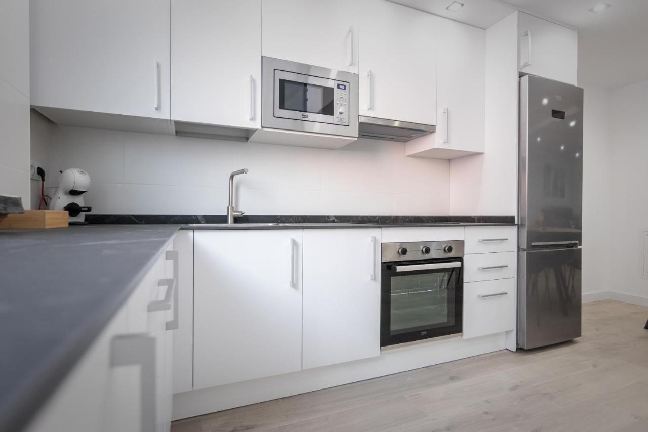 Apartamentos Soria Suites Екстериор снимка