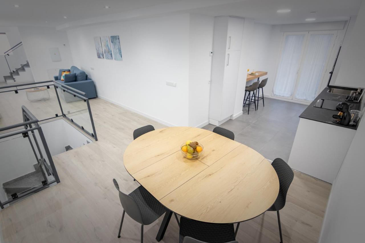 Apartamentos Soria Suites Екстериор снимка