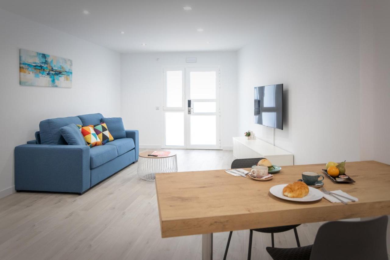 Apartamentos Soria Suites Екстериор снимка