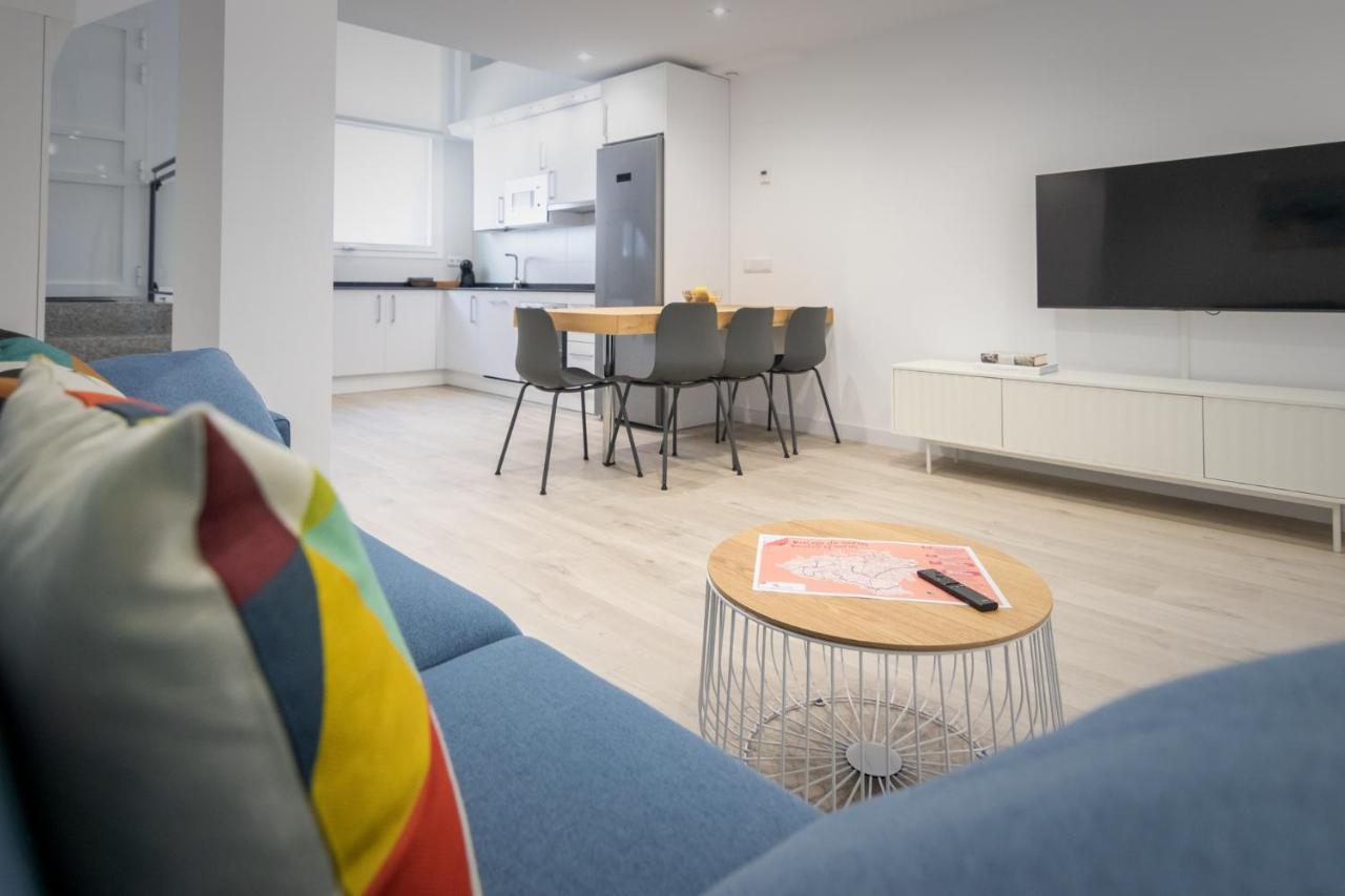 Apartamentos Soria Suites Екстериор снимка