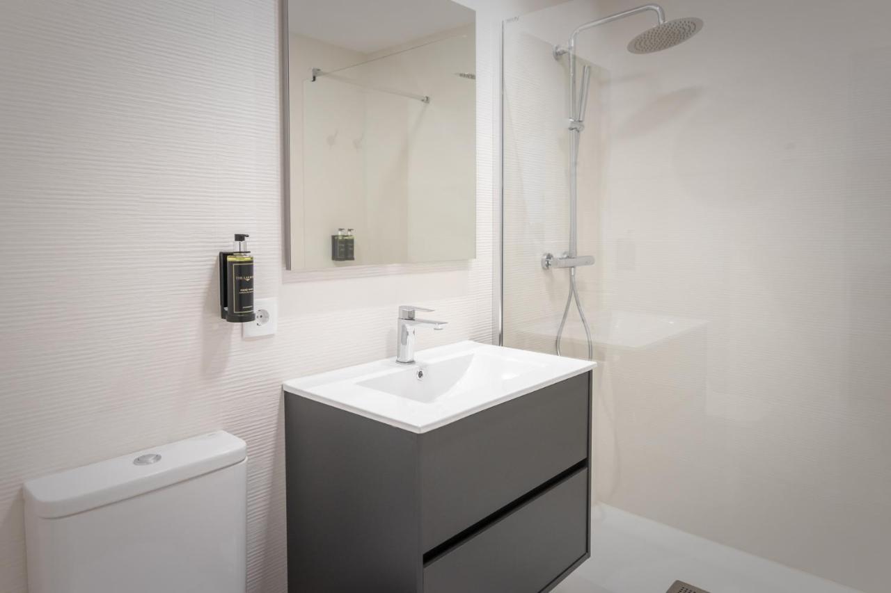 Apartamentos Soria Suites Екстериор снимка