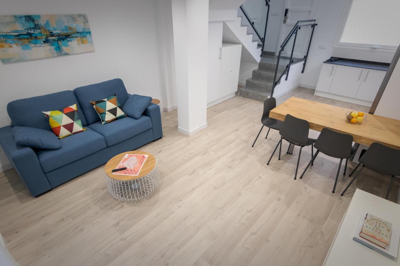 Apartamentos Soria Suites Екстериор снимка